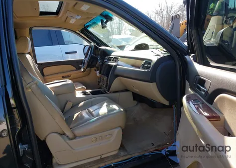 2007 Chevrolet Tahoe Lt from USA, damaged, VIN 1GNFK13027R251024